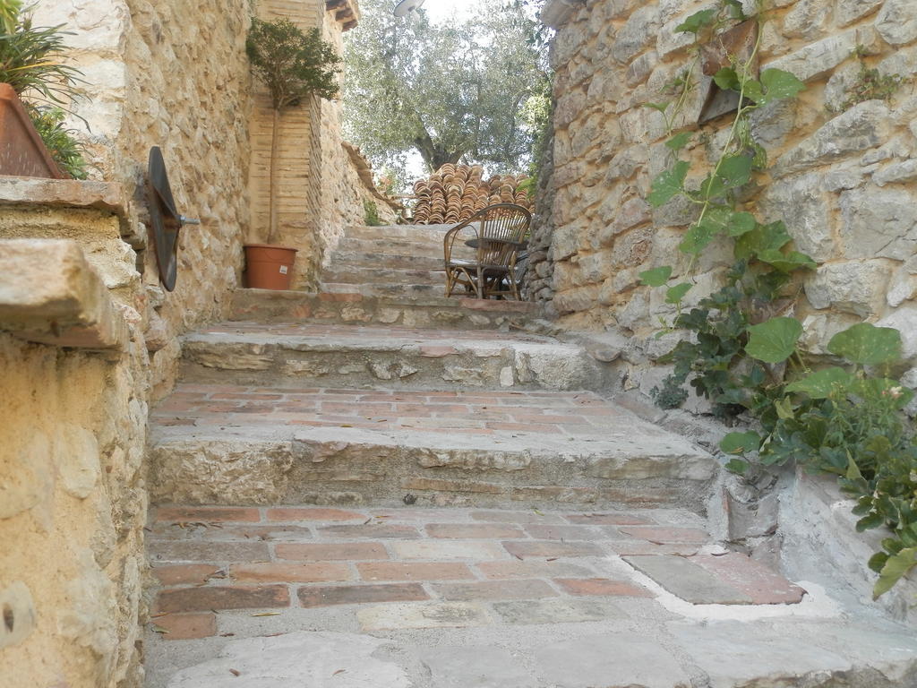 Residenza Di Paese Castello Del Poggio Hotel Ferentillo Ngoại thất bức ảnh
