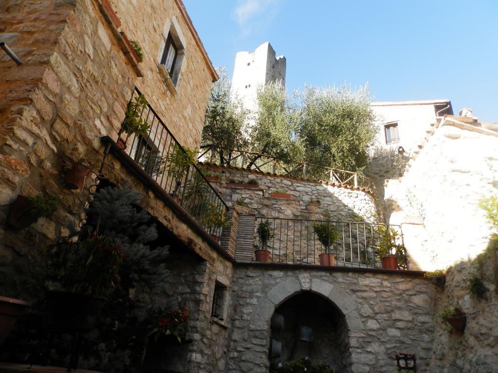 Residenza Di Paese Castello Del Poggio Hotel Ferentillo Ngoại thất bức ảnh