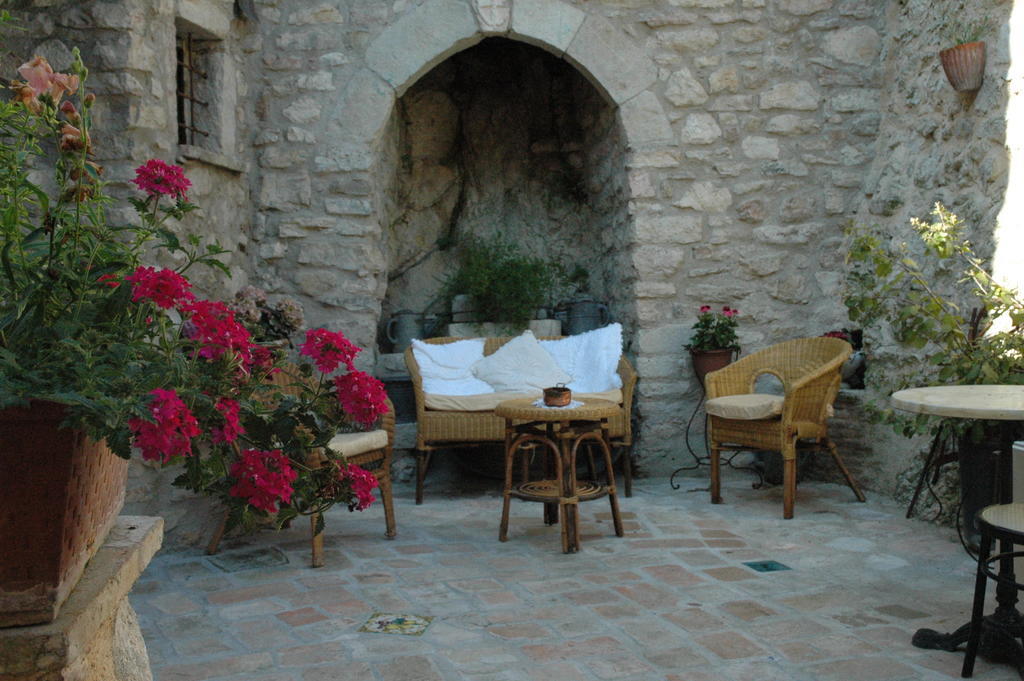 Residenza Di Paese Castello Del Poggio Hotel Ferentillo Ngoại thất bức ảnh