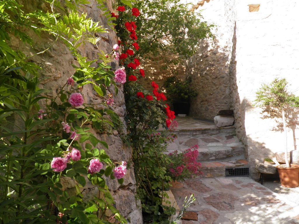 Residenza Di Paese Castello Del Poggio Hotel Ferentillo Ngoại thất bức ảnh