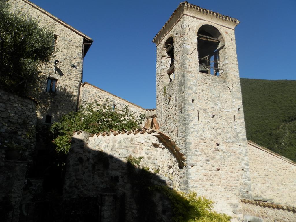 Residenza Di Paese Castello Del Poggio Hotel Ferentillo Ngoại thất bức ảnh